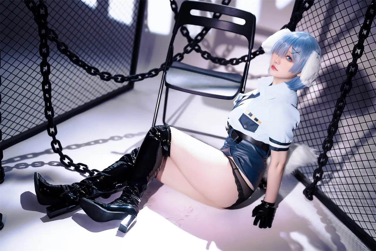 Hoshilily (星之迟迟) Rem Dog-Eared Police Officer - ReZero-erohere68.webp